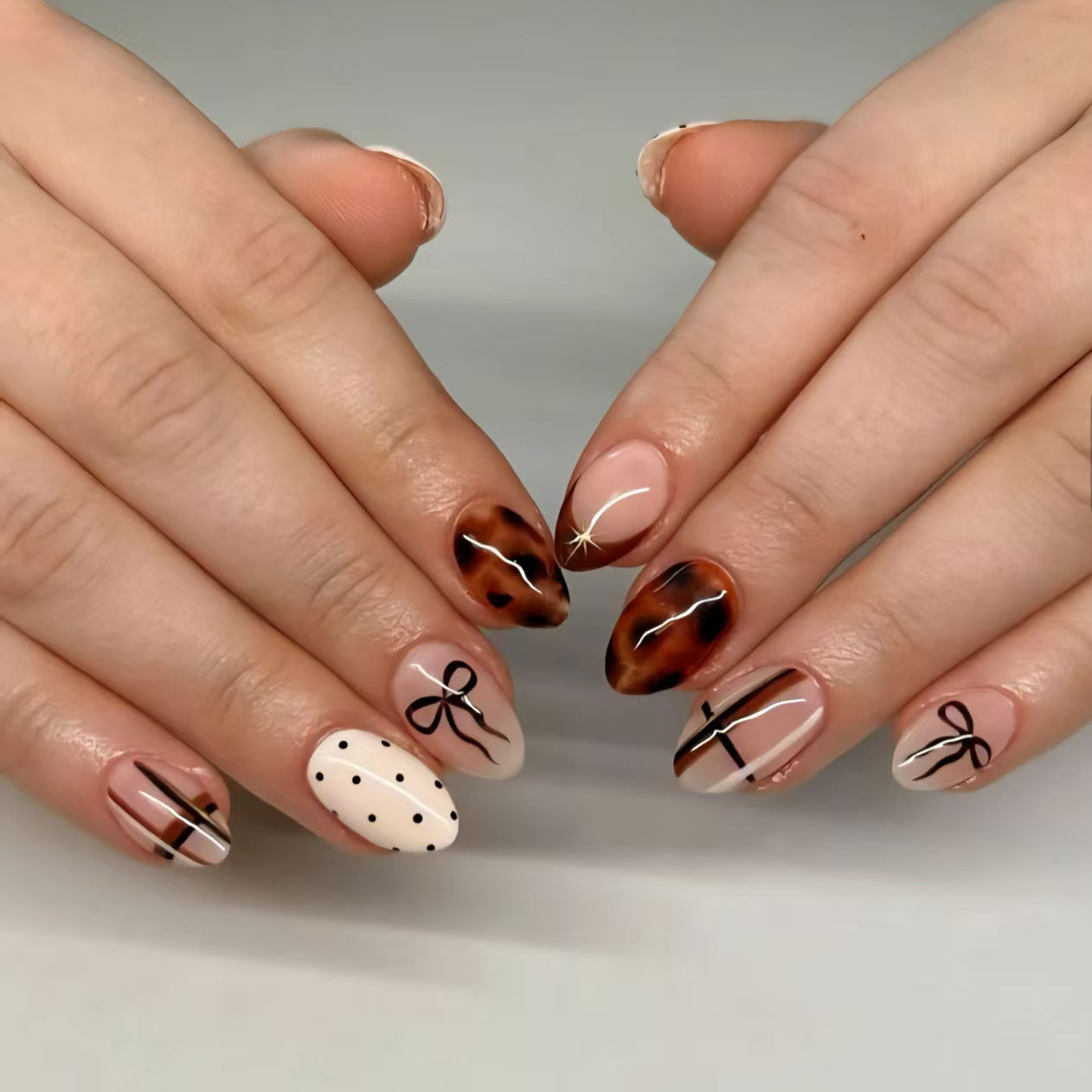 24pcs Flower False Nails Brown - đánh giá và giá Nail Art French Nails